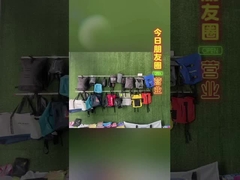 کیسه خنک کننده حرارتی پلی استر سیاه عایق بندی شده - تا 6 قوطی را نگه می دارد